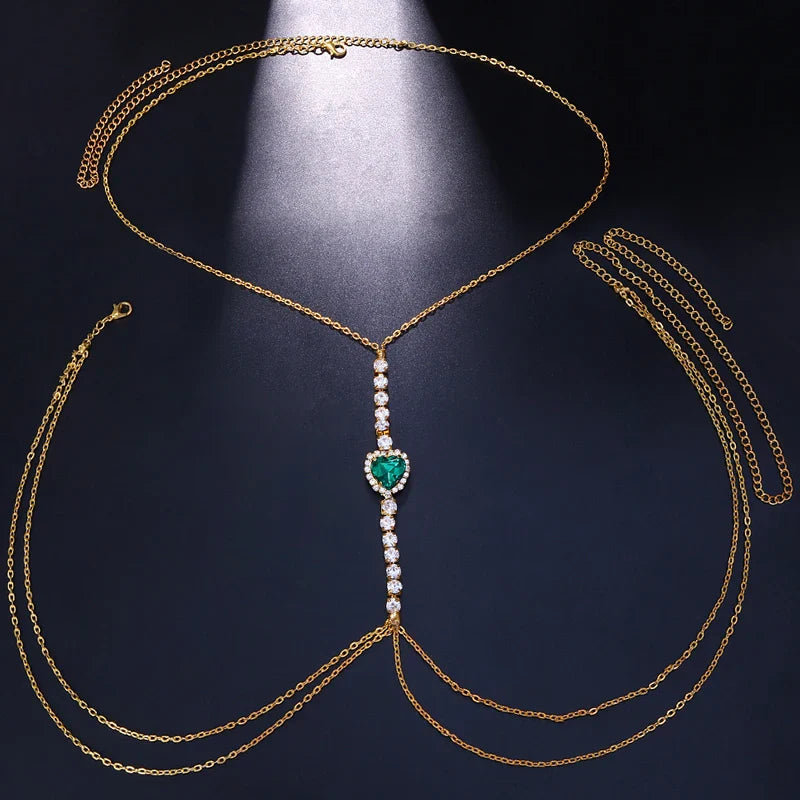 Delicado Collar con corazón y caja